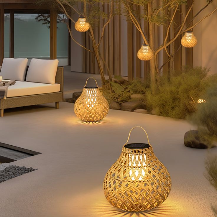 outdoor garden light